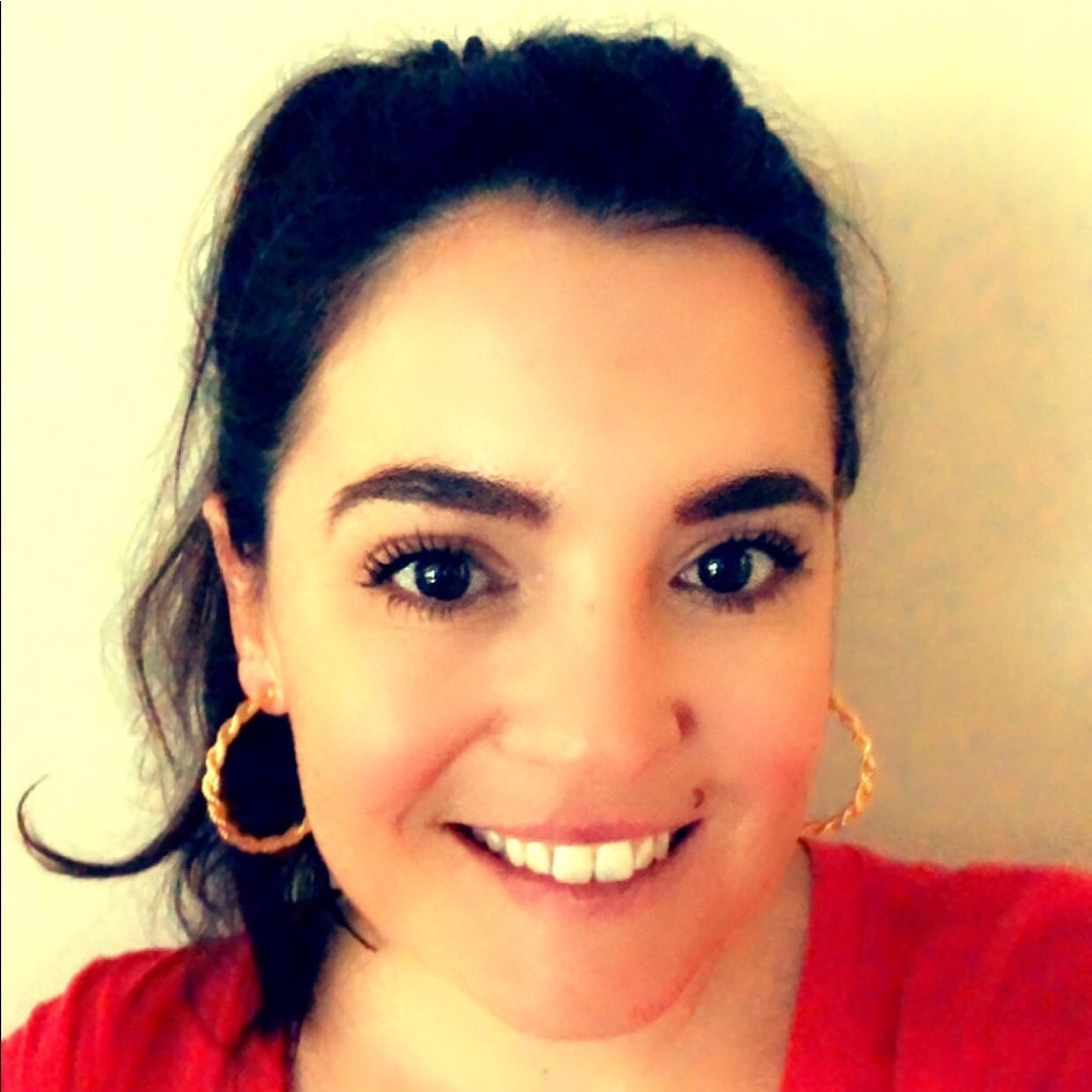 Meet your Posher, Niki